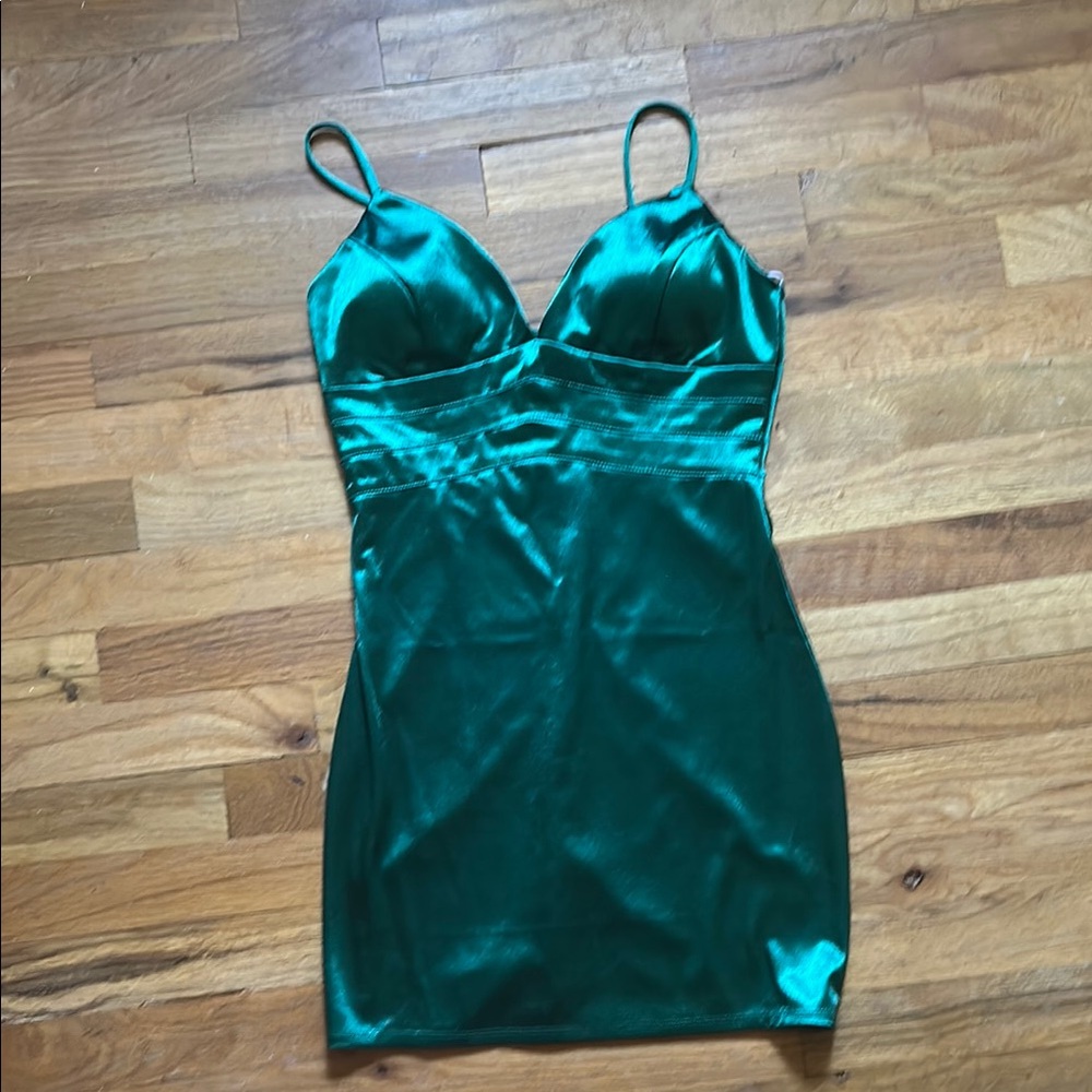 Lulu's Emerald Green Mini Dress